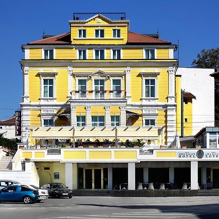 Hotel Anna Palace Ruse Esterno foto